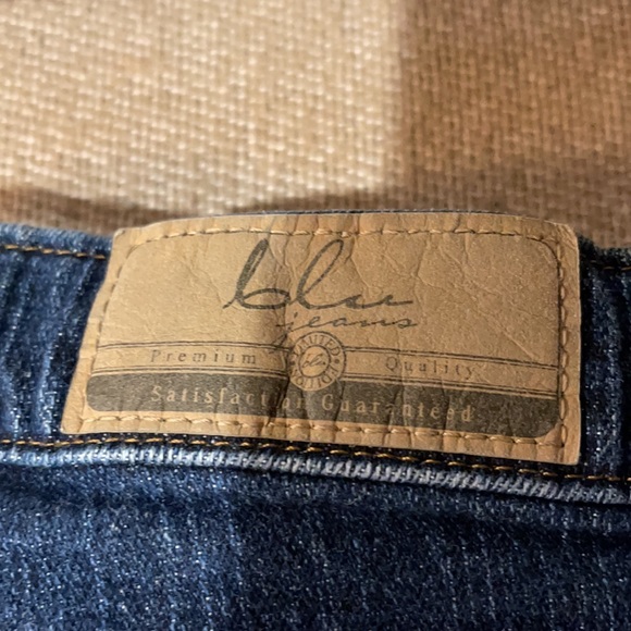 Women’s Jean Straight Leg Long Capris 8M - Picture 2 of 6